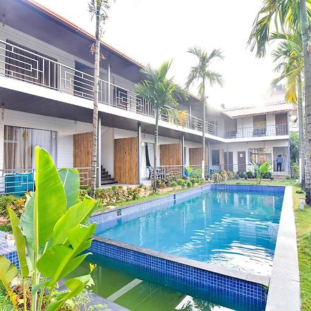 Fabhotel Morjim Bliss - 500M From Morjim Beach 외부 사진