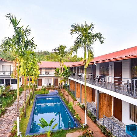 Fabhotel Morjim Bliss - 500M From Morjim Beach 외부 사진